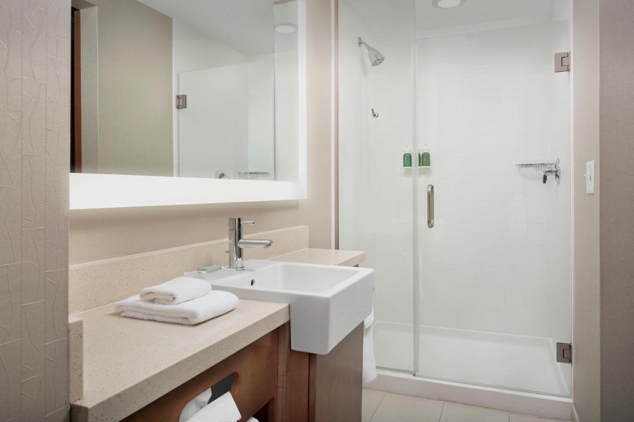 Springhill Suites By Marriott Huntsville West/Research Park Екстер'єр фото
