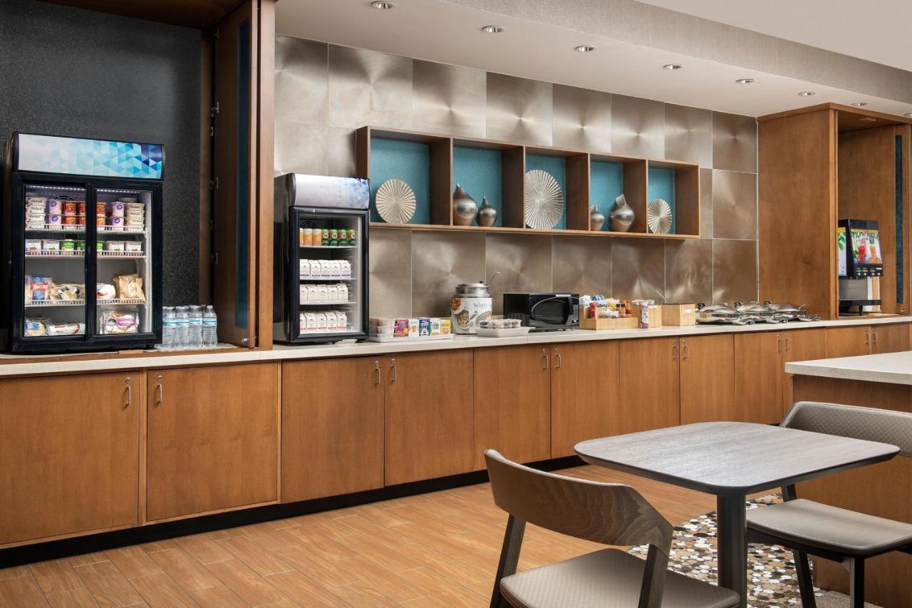 Springhill Suites By Marriott Huntsville West/Research Park Екстер'єр фото