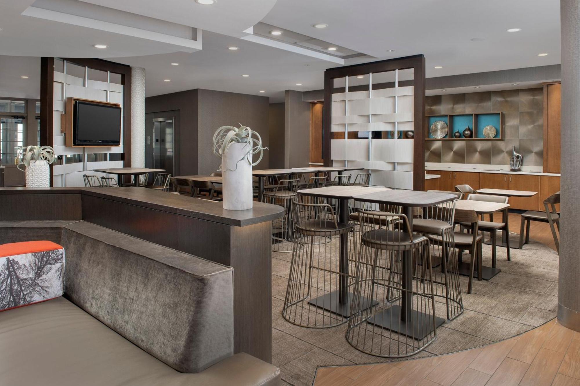 Springhill Suites By Marriott Huntsville West/Research Park Екстер'єр фото